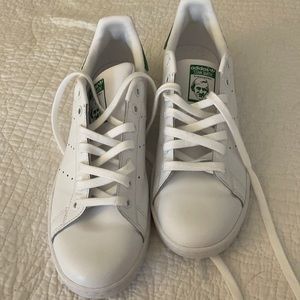 stan smith adidas sneakers